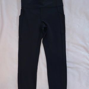 Black lululemon align leggings. With pockets.